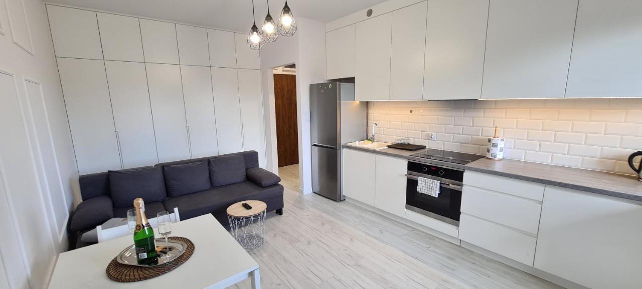 44 - Apartamenty Siedlce - Nowy Apartament W Centrum Przy Ul Czerwonego Krzyza Exteriér fotografie